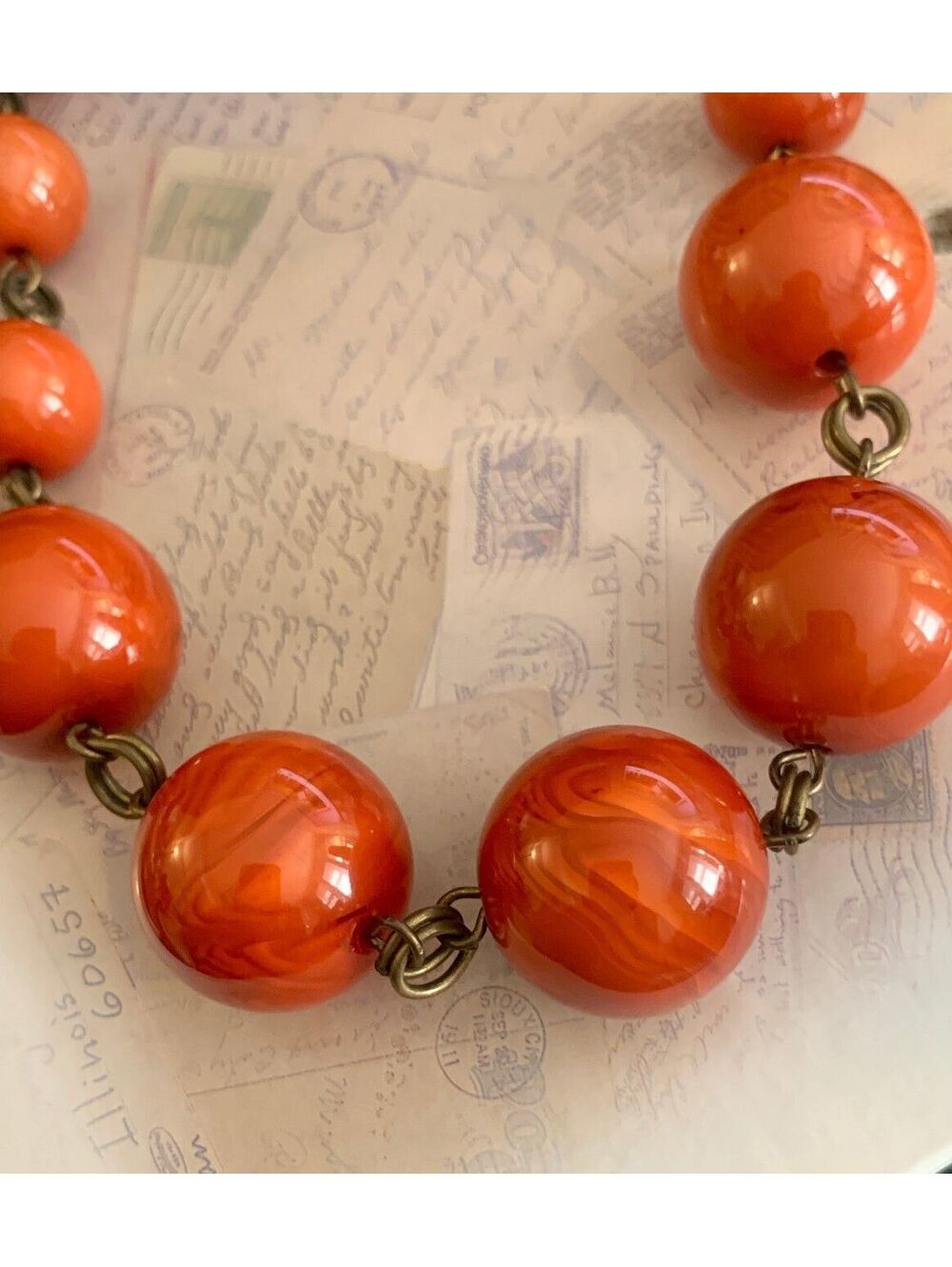 Vintage Retro / Chunky Link Swirled Orange Lucite Chunky Bead Necklace